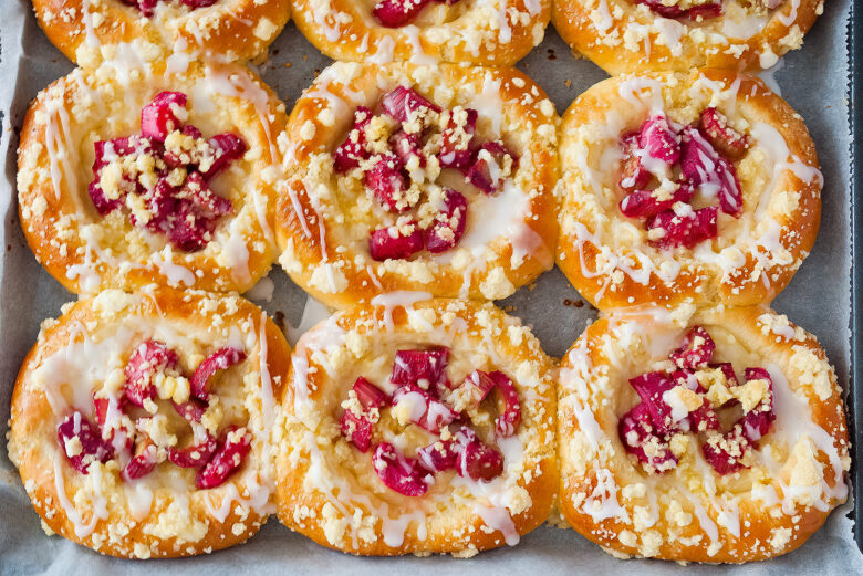 bułeczki z rabarbarem