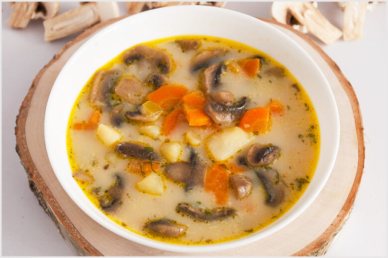 zupa-pieczarkowa